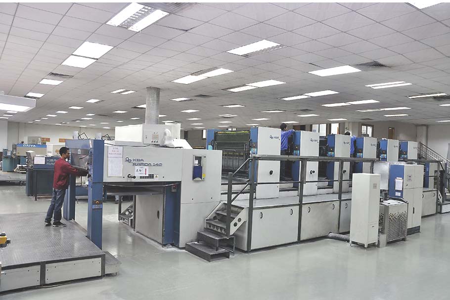 Packaging box manufacturing